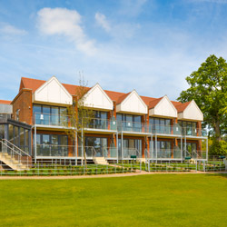 Graylands Estate, Horsham